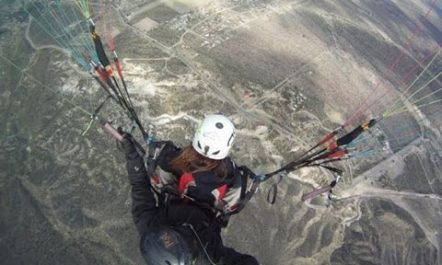 Amazing Paragliding Tricks