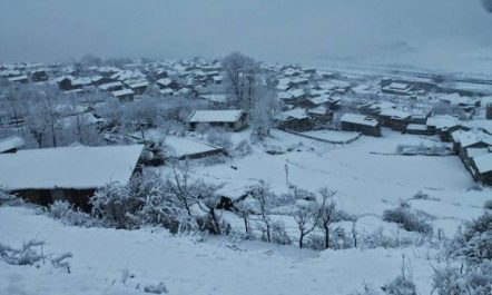 नेपालमा मौसमी बद्लाब, वर्षा र हिमपातसँगै देशभर चिसो बढ्यो