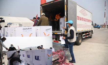 कोभ्याक्स सुविधाअन्तर्गत नेपाल आइपुग्यो पहिलो चरणको ३ लाख ४८ हजार…