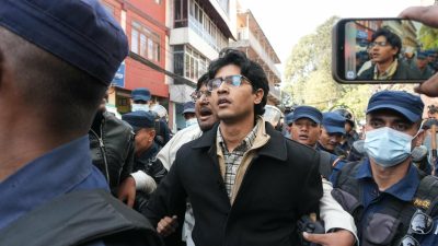 सिंहदरबार छिर्नबाट रोकियो जेन जि अभियन्ता मिराज ढुंगाना नेतृत्वको समूह