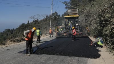 नागढुंगा नौबिसे मलेखु सडक : मंसिर २४ देखि पुस १…