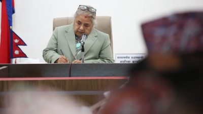 प्रधानमन्त्री कार्कीले बोलाउनुभयो प्रमुख तीन दलका शीर्ष नेताको बैठक