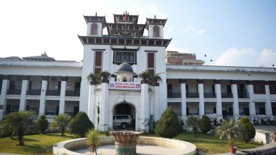 निर्वाचन आयोगमा बुझाए ६४ वटा दलले समानुपातिक उम्मेदवारको बन्द सूची