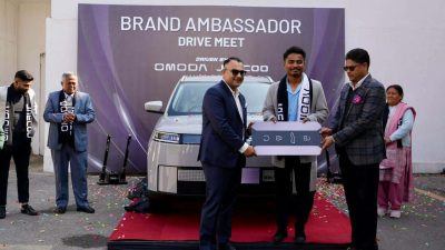 रोहित पौडेल एसपीजी अटोमोबाइल्सको नयाँ ब्राण्ड एम्बासडर,पाए एनपीएलमा जितेको कार